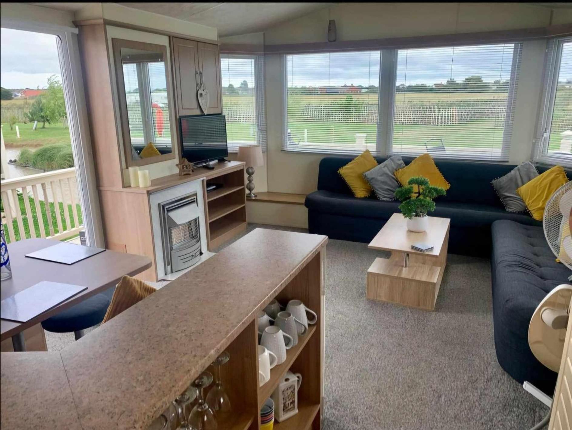 8 Berth 3 Bed Caravan Golden Palm Ml9 شابيل سانت ليوناردز المظهر الخارجي الصورة
